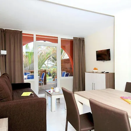 Apartment Tidy Near The In A Lively Seaside *